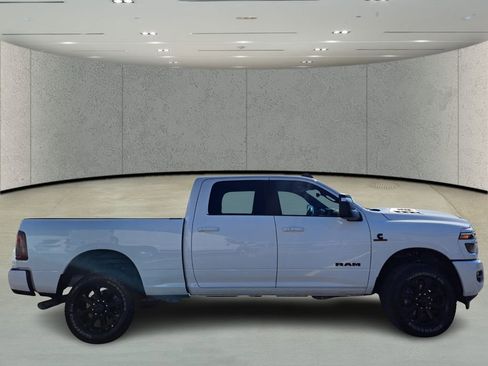 Used 2025 RAM 2500 Laramie w/ Night Edition image 4