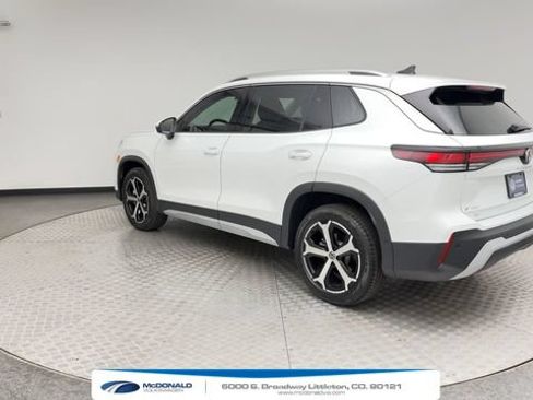 Certified 2026 Volkswagen Tiguan SE AWD/4WD image 4