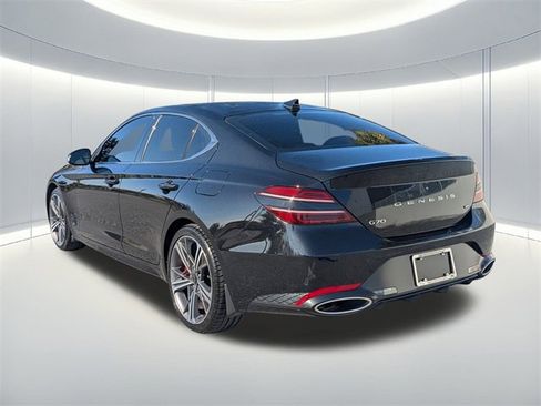 Used 2024 Genesis G70 3.3T Advanced image 8