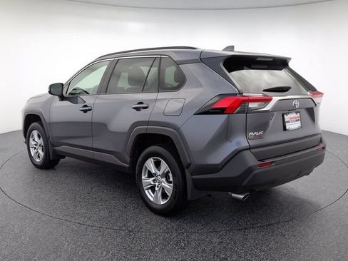Used 2024 Toyota RAV4 XLE w/ Convenience Package FWD image 4