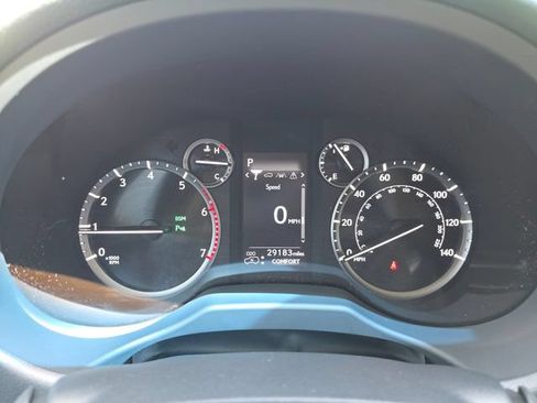 Used 2023 Lexus GX 460 Luxury w/ Sport Design Package AWD/4WD image 31