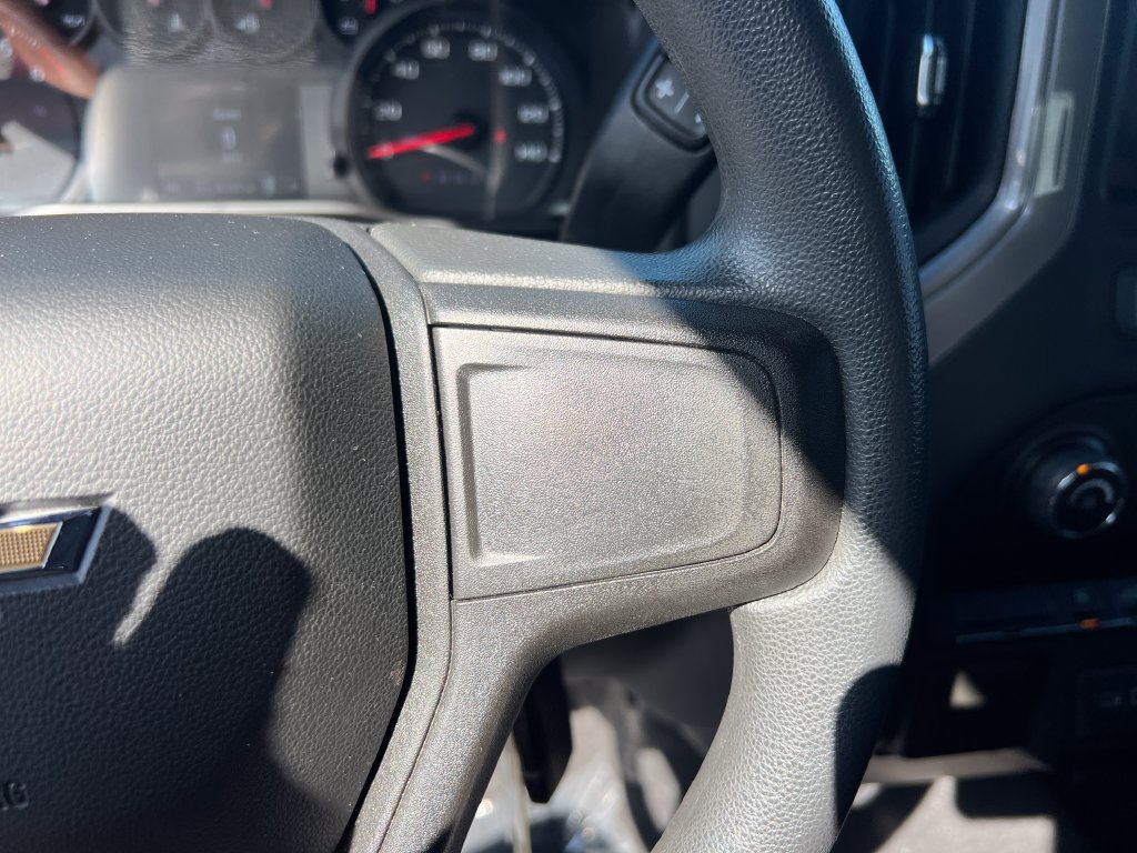 Used 2021 Chevrolet Silverado 1500 Custom AWD/4WD image 15