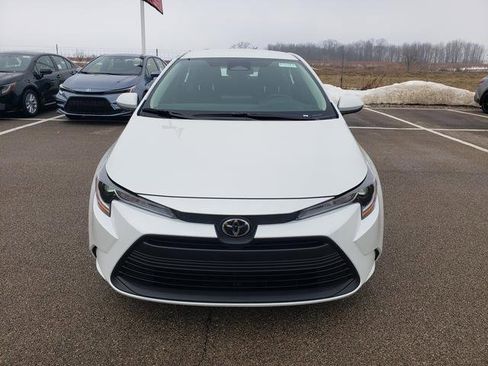 New 2026 Toyota Corolla LE image 2