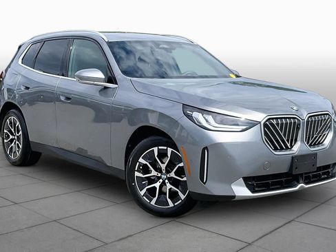 Used 2026 BMW X3 xDrive30i w/ Premium Package AWD/4WD image 2