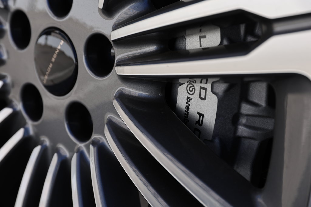 New 2027 Land Rover Range Rover Sport SE AWD/4WD image 12