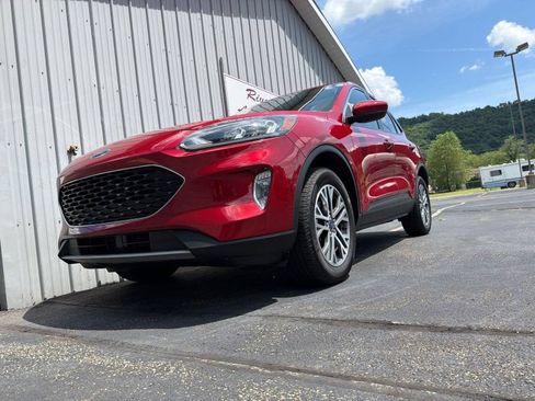 Used 2022 Ford Escape SEL AWD/4WD image 16