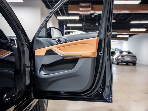 Used 2023 BMW X5 M50i w/ Executive Package image 56