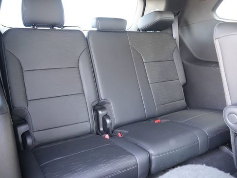 Used 2026 Buick Enclave Sport Touring AWD/4WD image 24