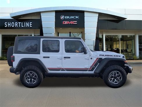 Used 2024 Jeep Wrangler Rubicon w/ Technology Group image 2
