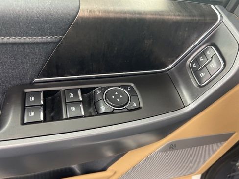 Used 2022 Ford F150 Lariat w/ Equipment Group 502A High image 14