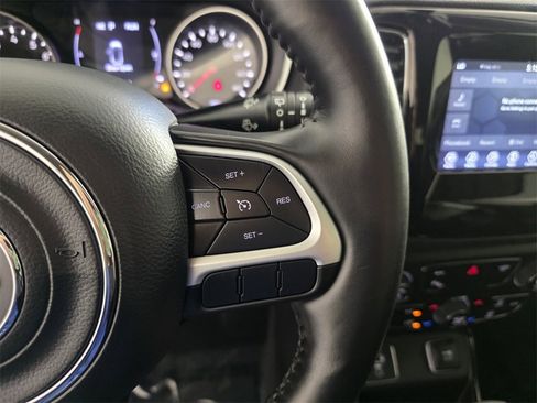 Used 2020 Jeep Compass Latitude image 22