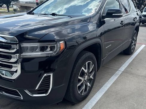 Used 2023 GMC Acadia SLE FWD image 2