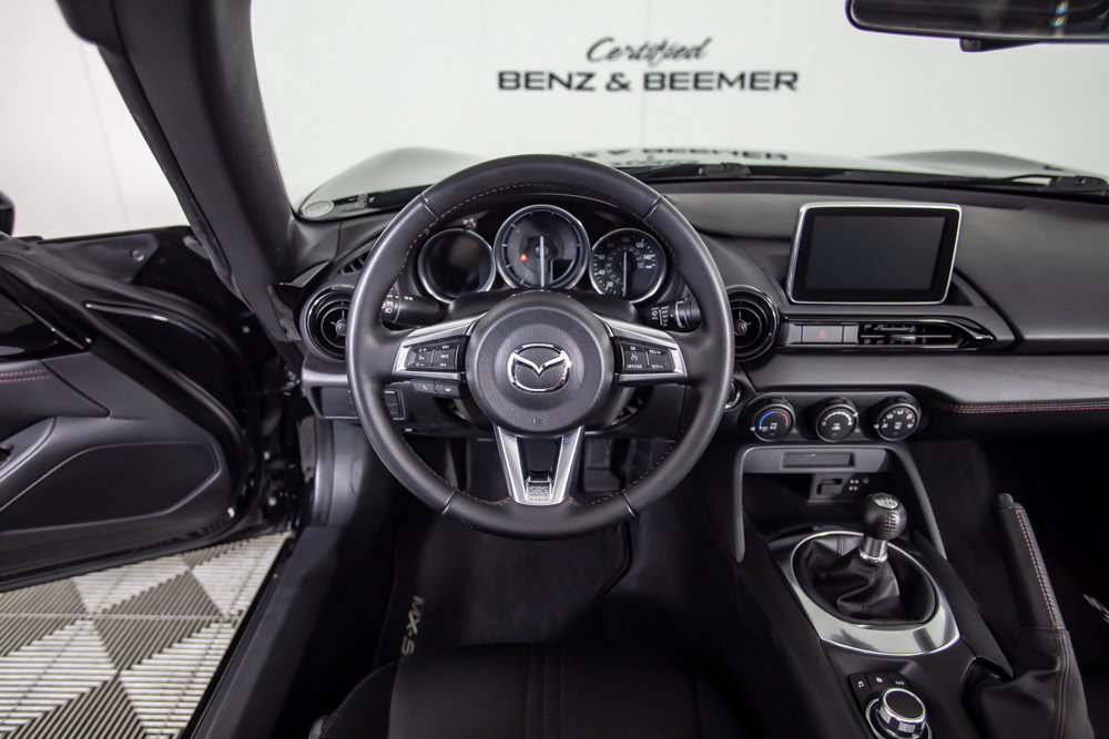 Used 2016 MAZDA MX-5 Miata Club w/ Brembo/BBS Package RWD image 22