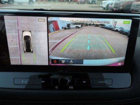 New 2026 Nissan Rogue Platinum image 28