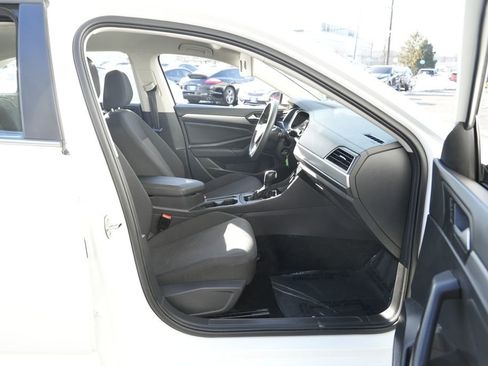 Used 2021 Volkswagen Jetta S w/ Driver Assistance Package image 32