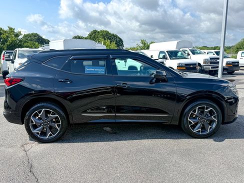 Used 2022 Chevrolet Blazer RS w/ Enhanced Convenience Package AWD/4WD image 9
