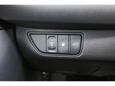 Used 2026 Genesis G70 2.5T AWD/4WD image 21