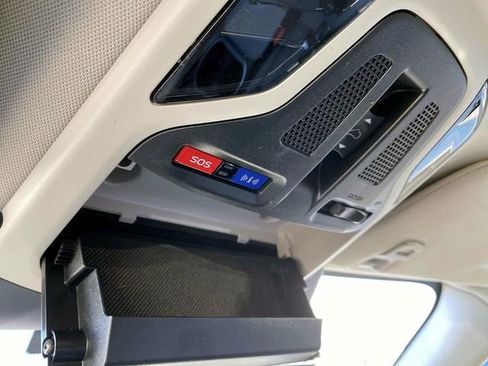 Used 2025 Subaru Outback Limited image 29