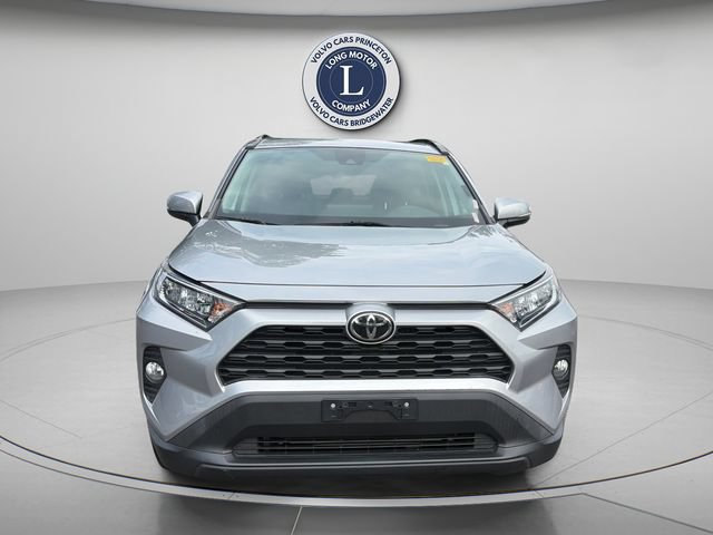 Used 2020 Toyota RAV4 XLE Premium FWD image 14