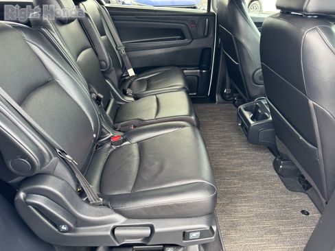 Used 2024 Honda Odyssey EX-L image 12