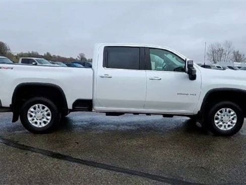 Certified 2023 Chevrolet Silverado 2500 LTZ w/ LTZ Convenience Package image 9