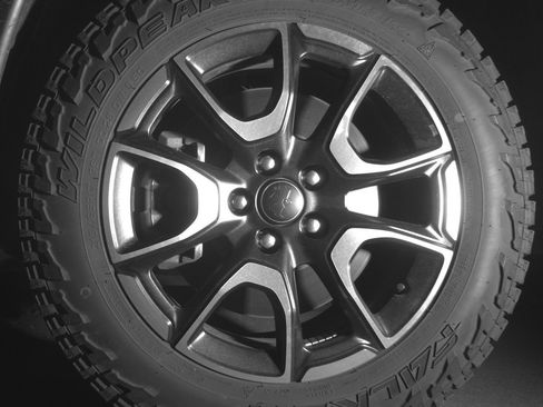 Used 2025 Jeep Compass Trailhawk image 12