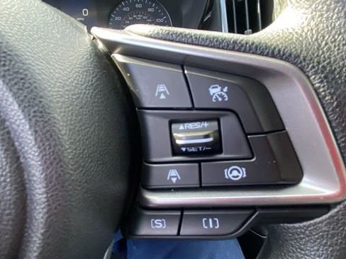 Certified 2021 Subaru Crosstrek 2.0i image 23