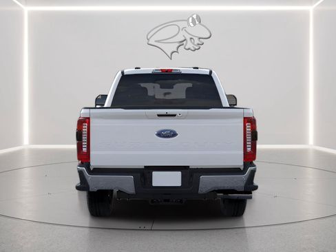 New 2026 Ford F250 Lariat w/ Chrome Package AWD/4WD image 5