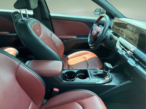 Used 2025 Kia K4 GT-Line w/ GT-Line Premium Package FWD image 20