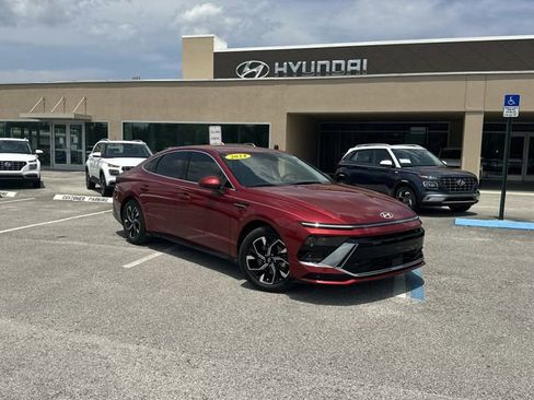 Certified 2024 Hyundai Sonata SEL FWD image 1