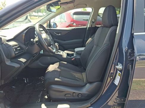 Certified 2025 Subaru Outback Premium w/ Tech Package 1 AWD/4WD image 12