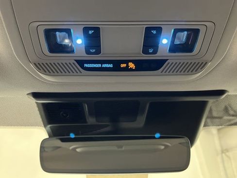 Used 2025 Ford Mustang Mach-E Premium w/ Sport Appearance Package image 28