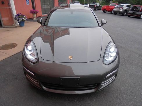 Used 2015 Porsche Panamera 4 AWD/4WD image 42