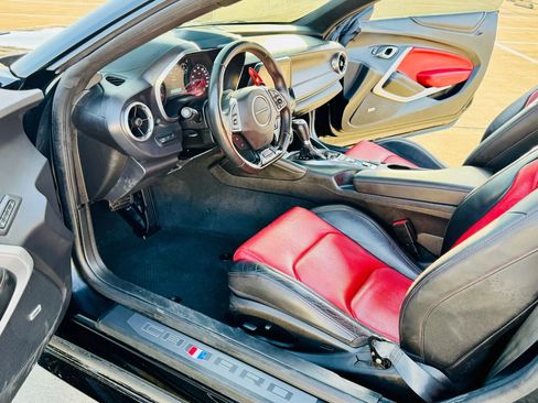 Used 2016 Chevrolet Camaro SS image 44