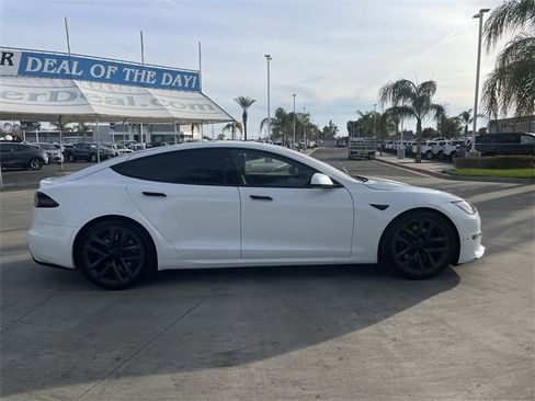 Used 2022 Tesla Model S image 9