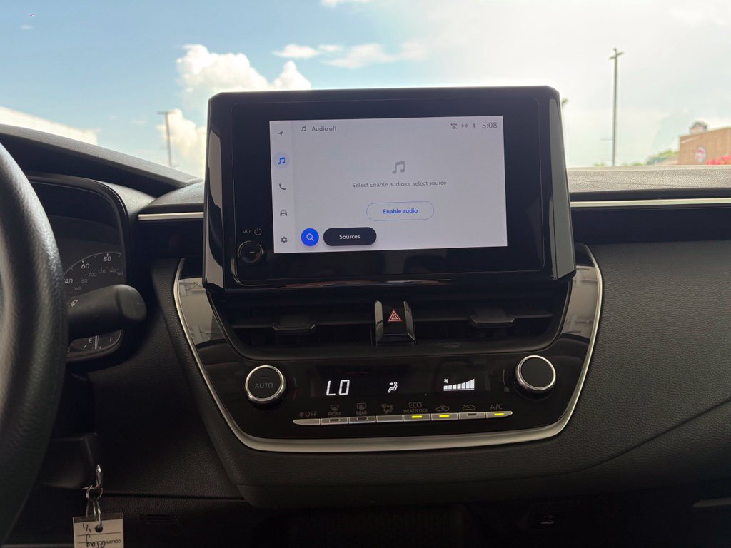 Used 2024 Toyota Corolla LE FWD image 8