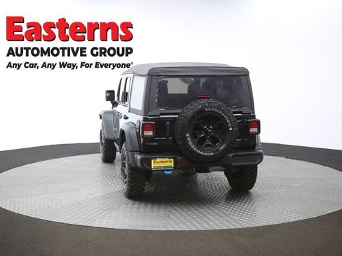 Used 2023 Jeep Wrangler Unlimited w/ Cold Weather Group AWD/4WD image 68