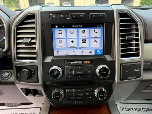 Used 2017 Ford F350 King Ranch w/ Tow Technology Bundle AWD/4WD image 13