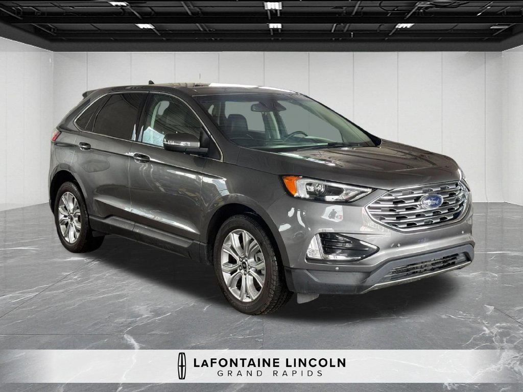 Used 2023 Ford Edge Titanium AWD/4WD image 7