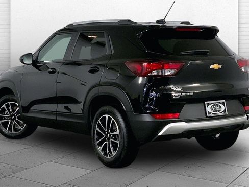Used 2025 Chevrolet TrailBlazer LT AWD/4WD image 13