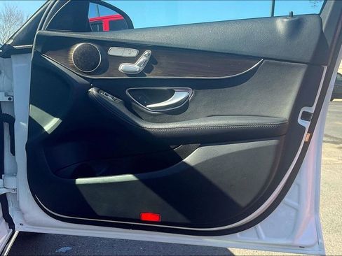 Used 2019 Mercedes-Benz C 300 4MATIC Sedan w/ Premium Package image 30