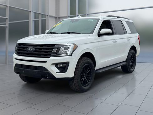 Used 2020 Ford Expedition XLT w/ Equipment Group 202A AWD/4WD image 1
