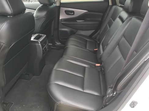 Used 2024 Nissan Murano SV FWD image 16