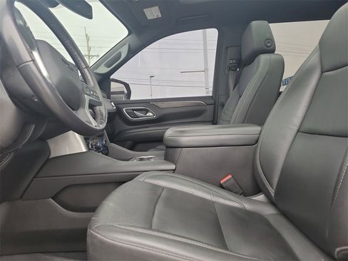 Used 2021 Chevrolet Tahoe Z71 image 18