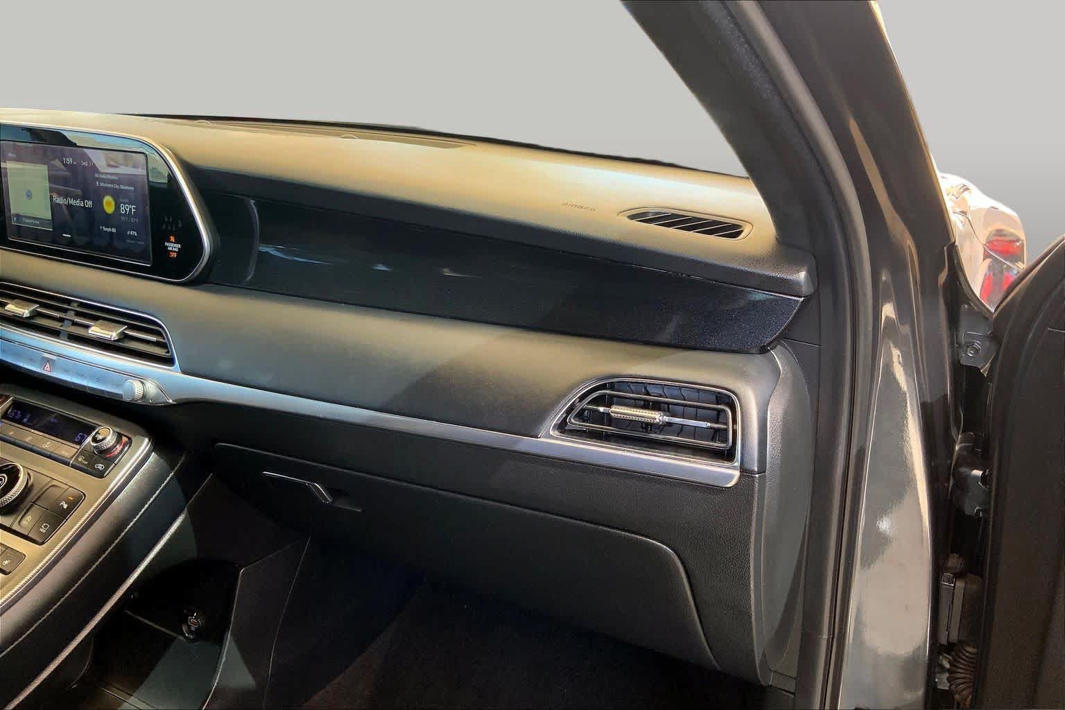 Used 2020 Hyundai Palisade Limited FWD image 18