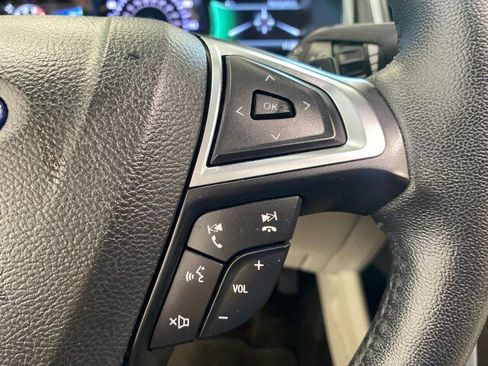Used 2018 Ford Edge Titanium w/ Equipment Group 301A FWD image 20