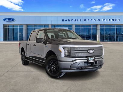 New 2025 Ford F150 Lightning XLT