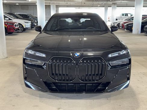 New 2026 BMW 760i xDrive w/ Executive Package AWD/4WD image 2