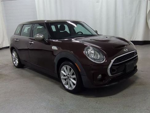 Used 2016 MINI Cooper Clubman S image 2