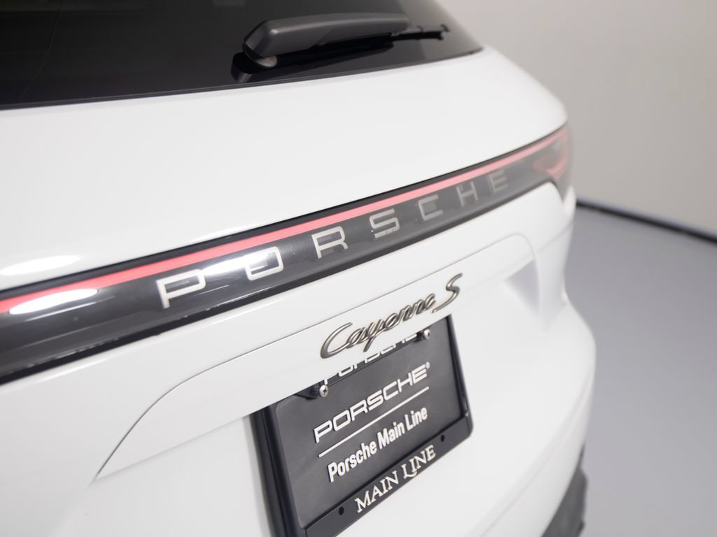 Certified 2023 Porsche Cayenne S Platinum AWD/4WD image 40